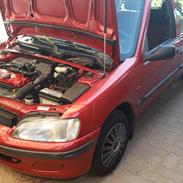 Peugeot 106 