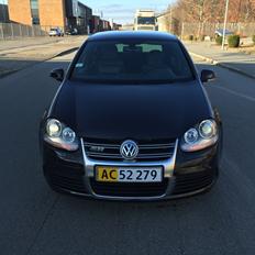 VW Golf V R32