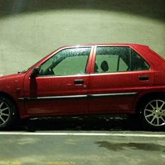 Peugeot 106 