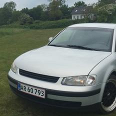 VW Passat 3b2 Limousine