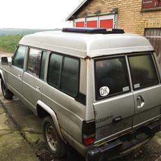 Nissan Patrol MK260 10 personers bus