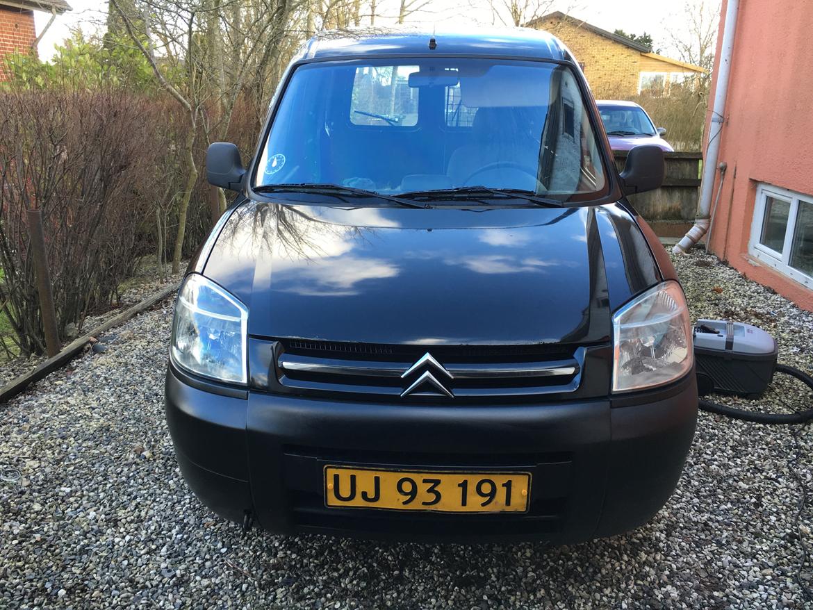 Citroën Berlingo Van 2,0 Hdi - Ren bil. Nyvasket billede 1