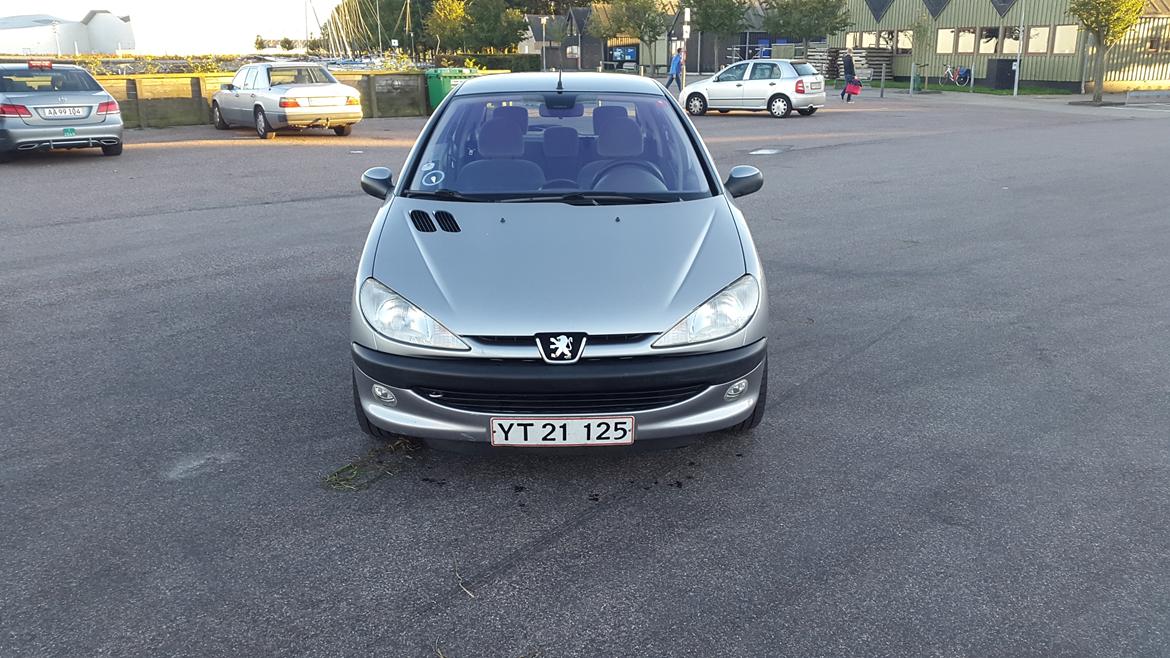 Peugeot 206 billede 2