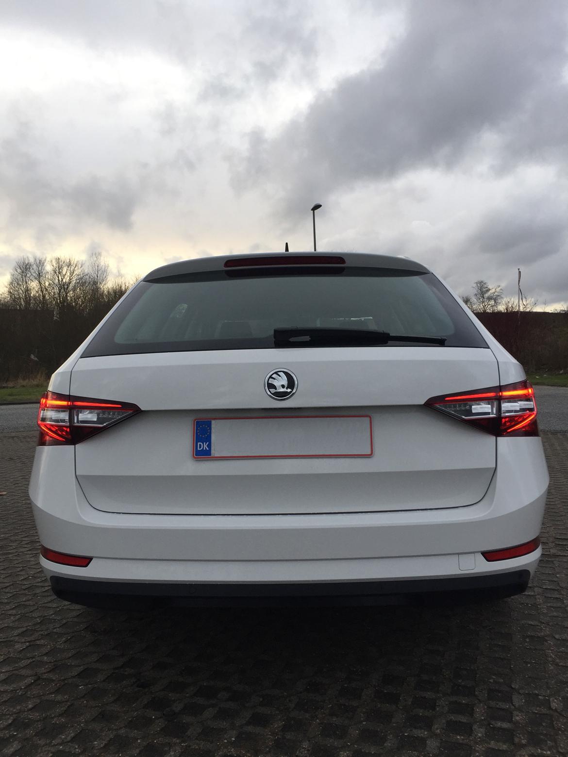 Skoda Superb Combi 1,8 TSI DSG Style billede 7