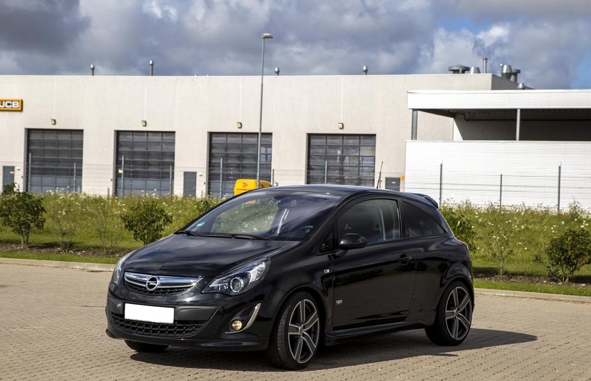 Opel Corsa D 1.7 CDTi 130 Sport OPC-Line billede 1