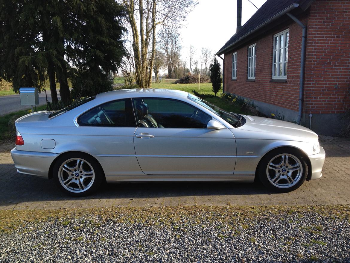 BMW E46 323i Coupé billede 5