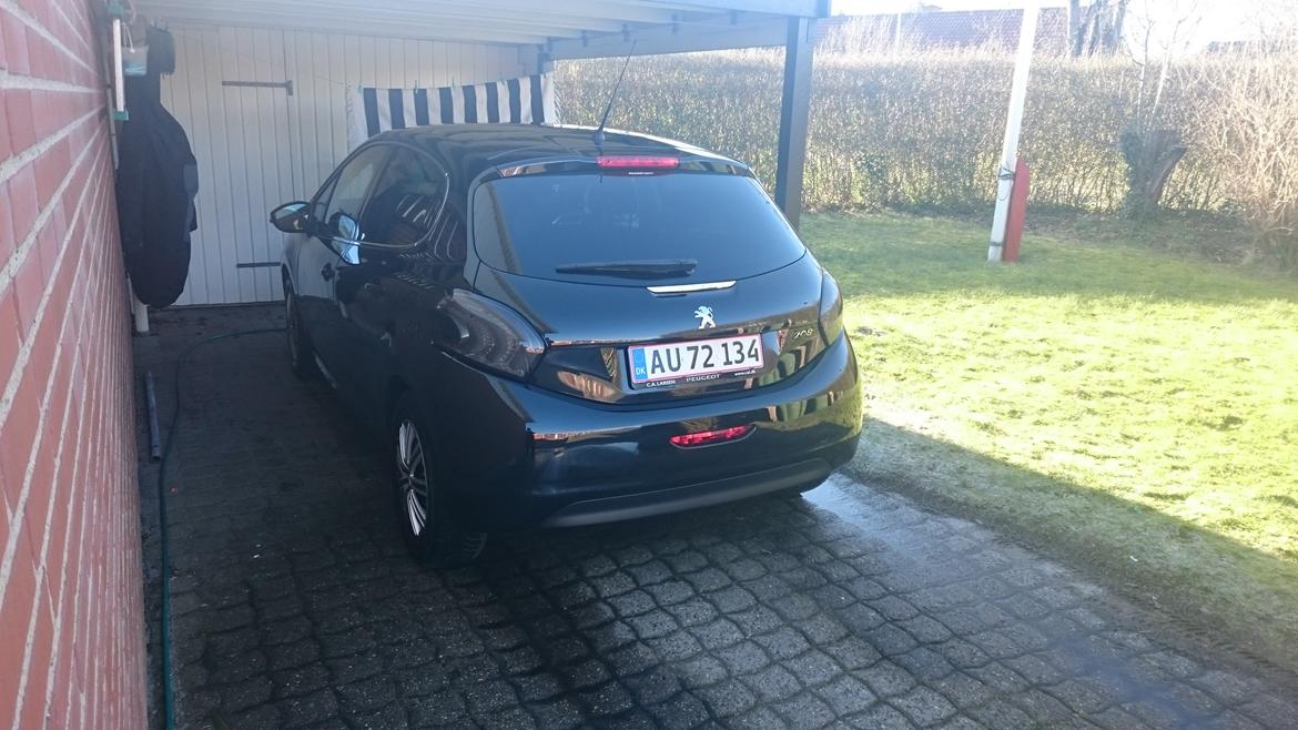 Peugeot 208 1,2 VTI Supreme - Nye baglygter i sort. Ser ret cool ud synes jeg selv billede 16