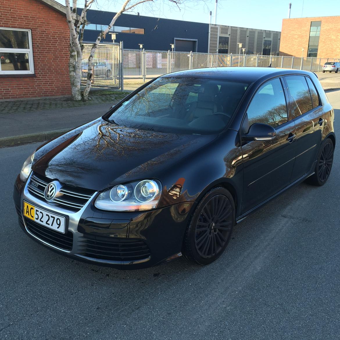 VW Golf V R32 billede 1