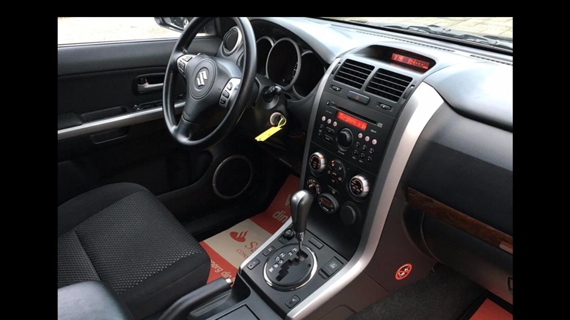 Suzuki Grand Vitara GLX 2.0 Aut  billede 15