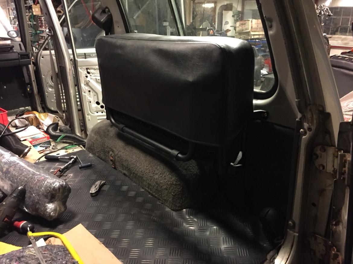 Nissan Patrol MK260 10 personers bus billede 14