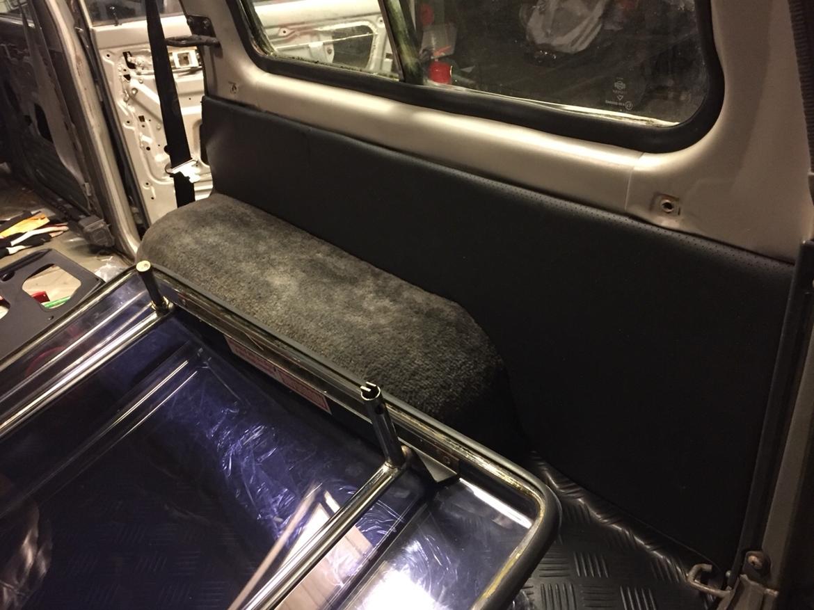 Nissan Patrol MK260 10 personers bus billede 16