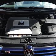 VW Golf IV 2.3 V5 