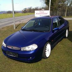 Ford Mondeo ST 200
