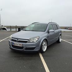 Opel Astra Wagon
