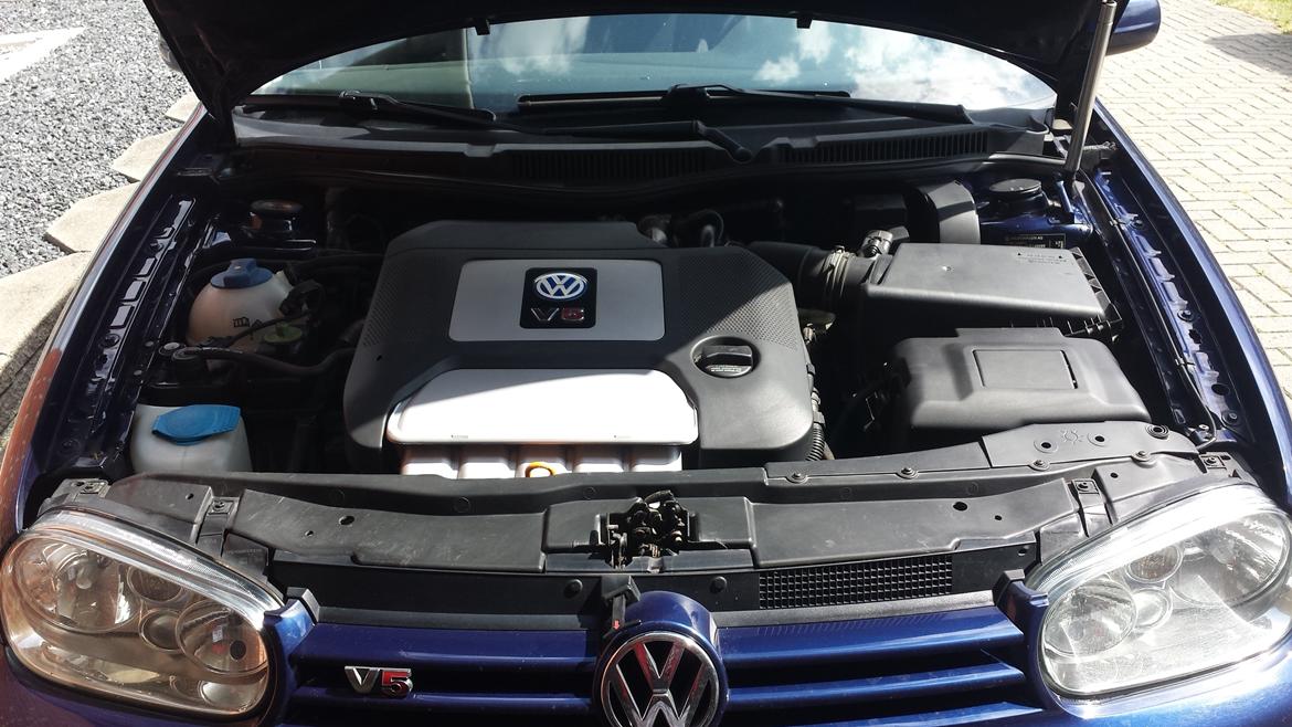 VW Golf IV 2.3 V5  billede 5