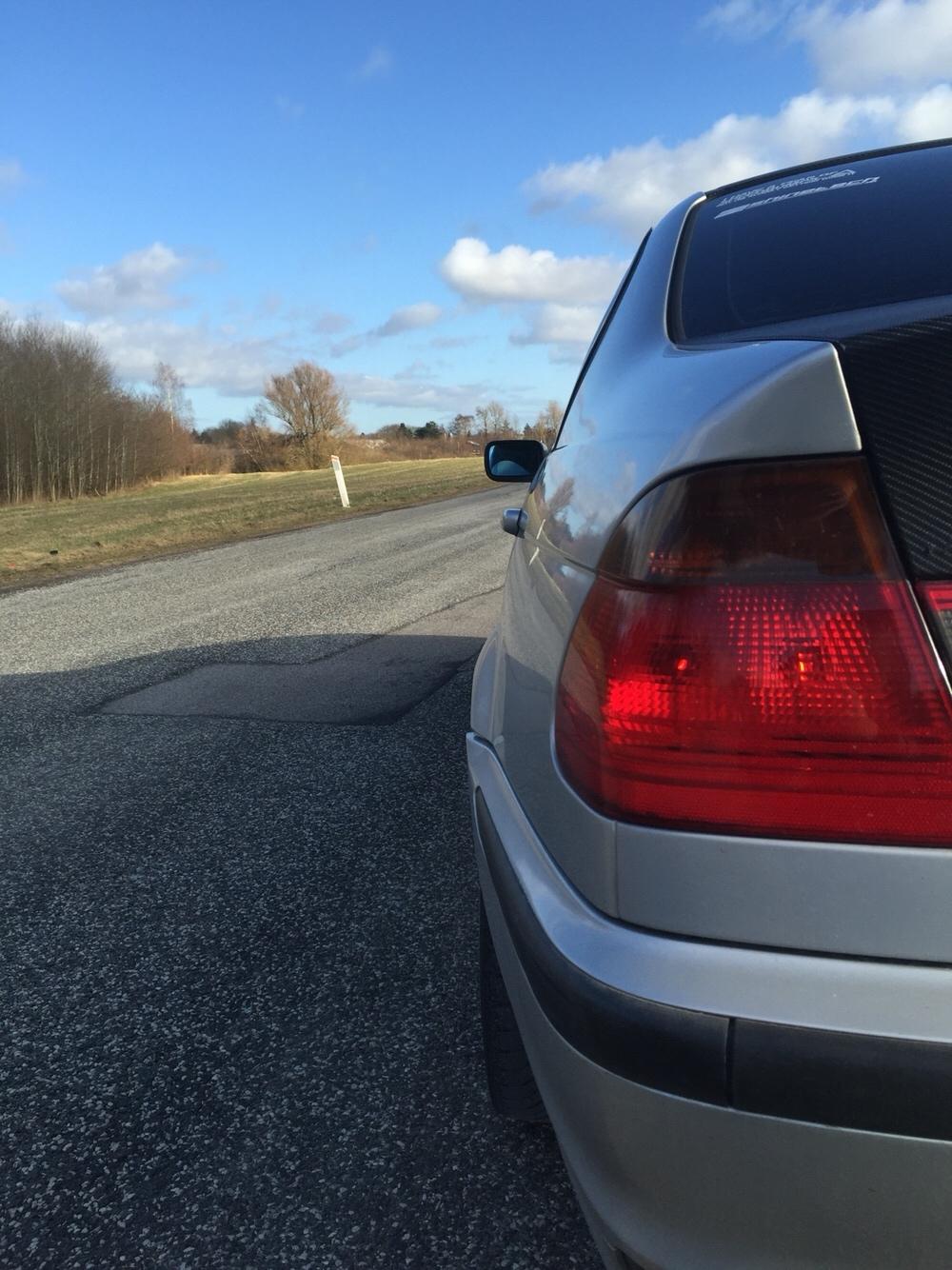 BMW E46 320i billede 2