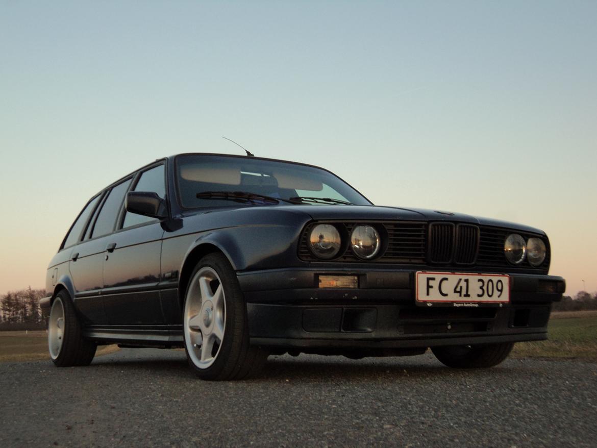 BMW E30 324td Touring billede 2