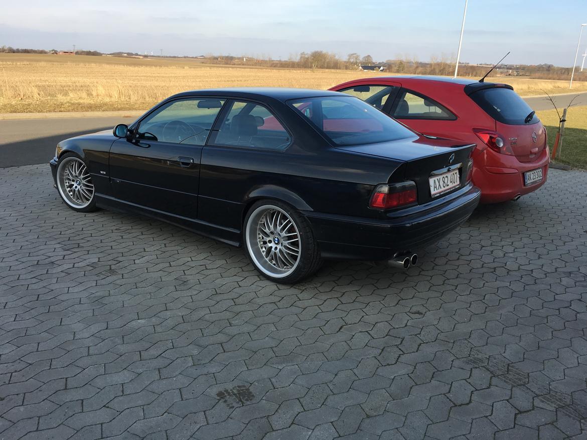 BMW E36 318is Coupé billede 9