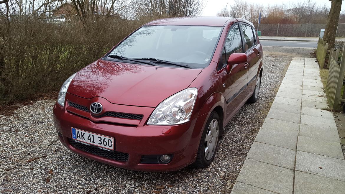 Toyota Corolla Verso billede 1