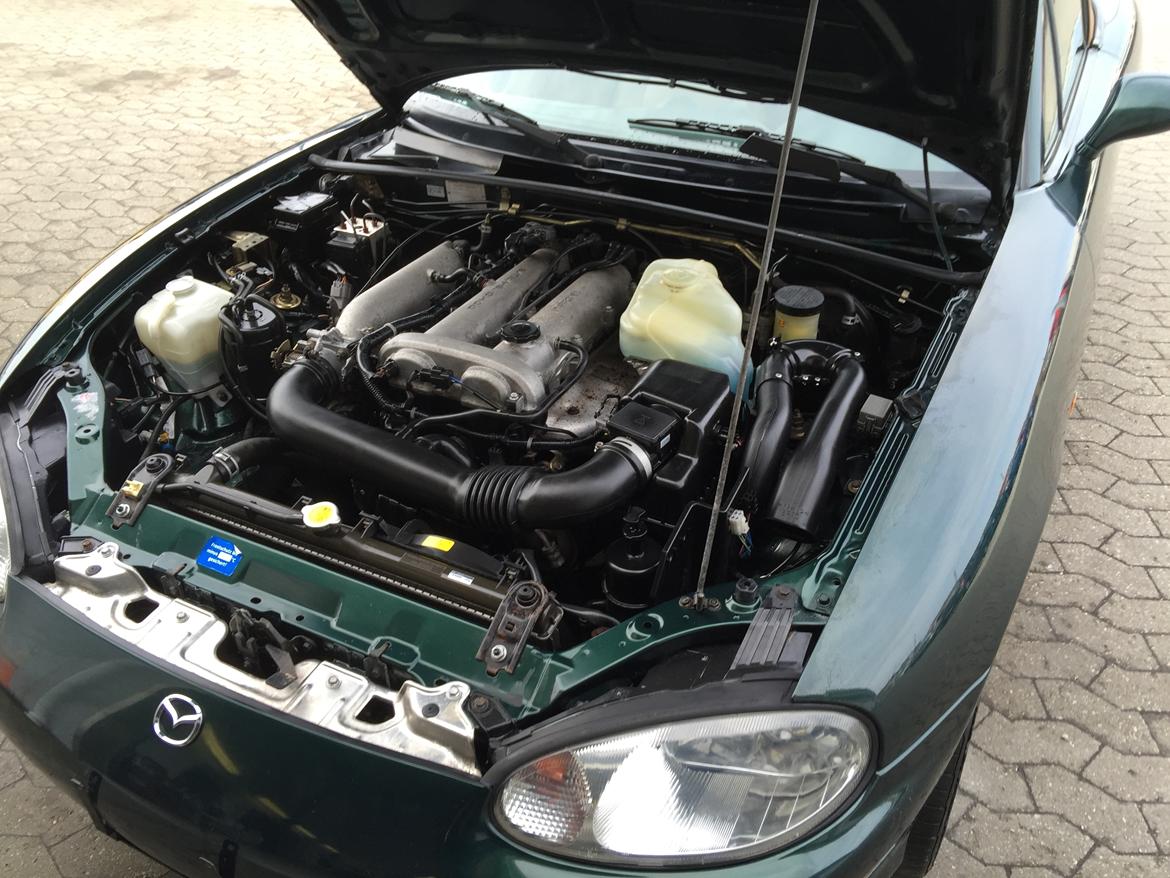 Mazda MX-5 1,6 NB - Så er den motor vasket. billede 18