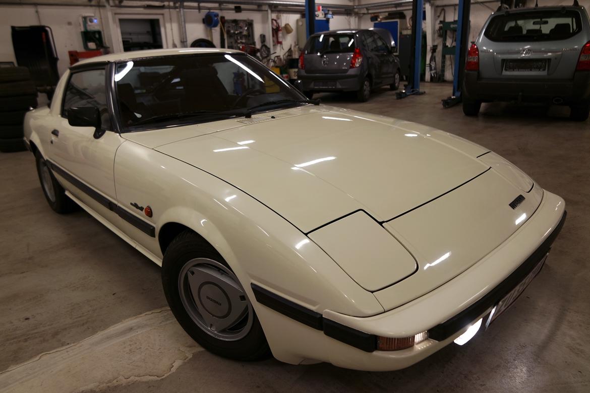 Mazda Rx7 Fb billede 5