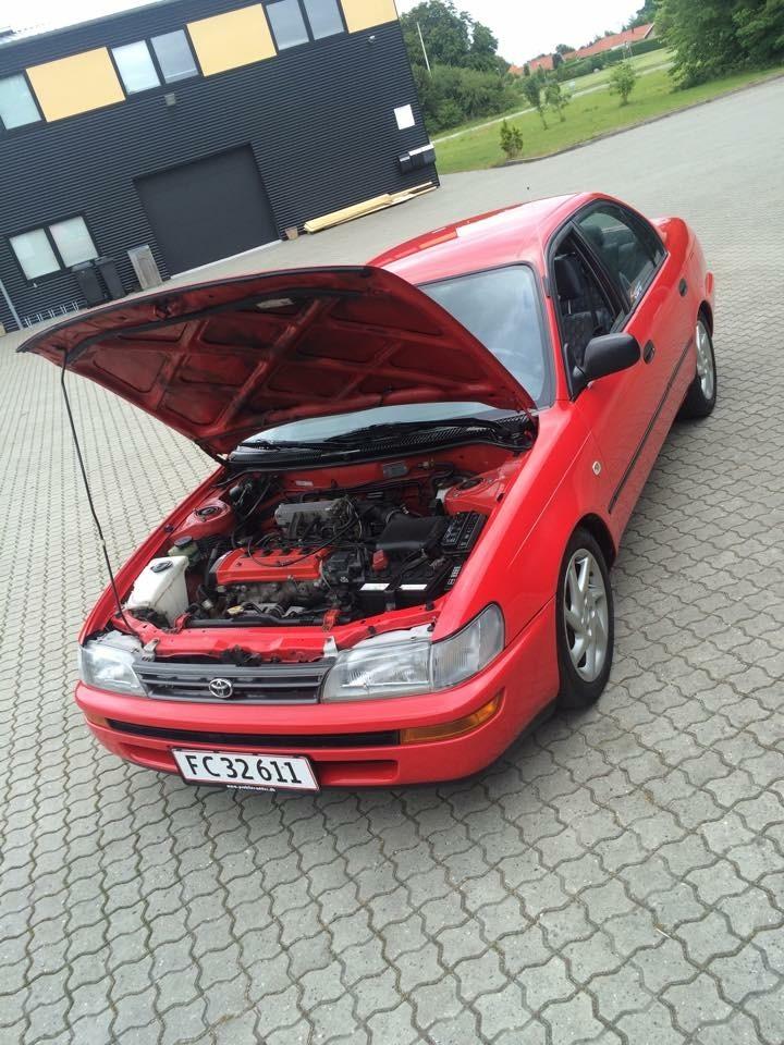 Toyota Corolla E10 sedan billede 12