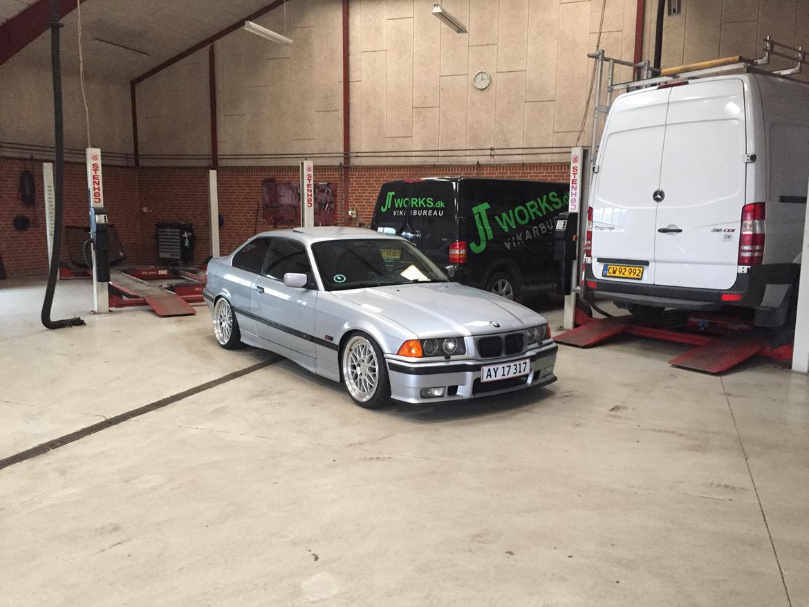 BMW E36 325i Coupé  billede 1