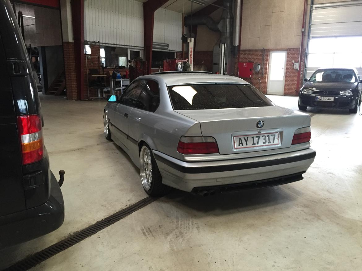 BMW E36 325i Coupé  billede 5