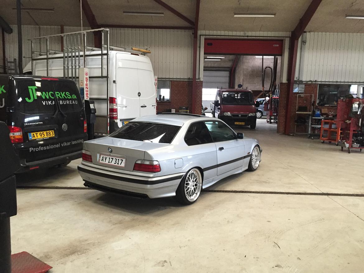 BMW E36 325i Coupé  billede 3