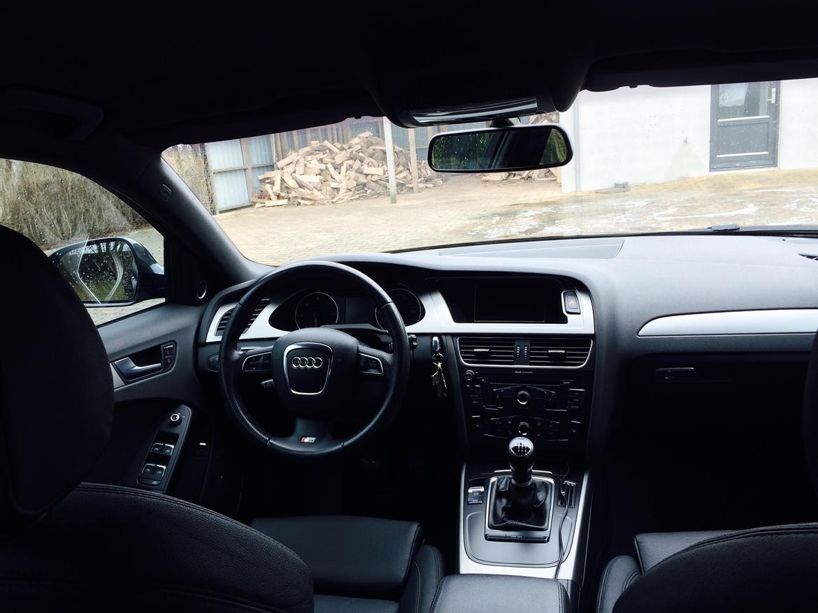 Audi A4 B8 billede 9