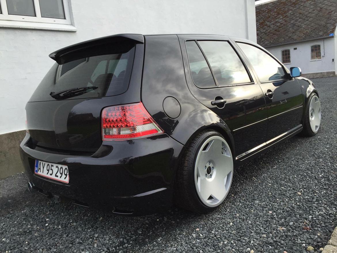 VW Golf IV solgt billede 2