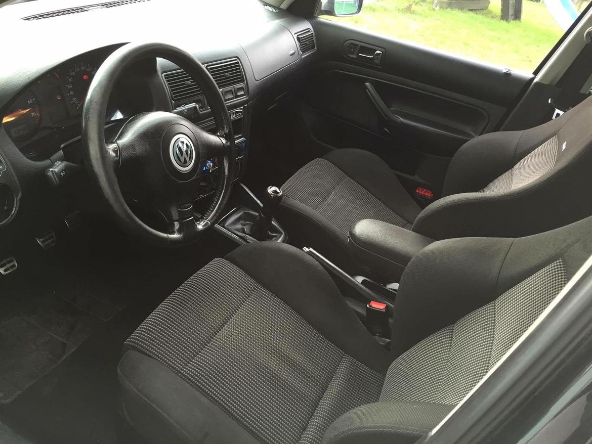 VW Golf IV solgt billede 11