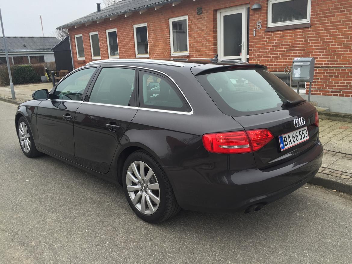 Audi A4 2.0 TDI Avant Ambiente billede 2