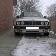 BMW 320i " Solgt "