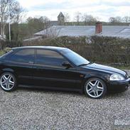 Honda Civic 1.6 VTI (solgt)