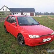 Nissan Sunny N14 1.6 16V