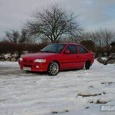 Ford escort xr3i/corolla gt