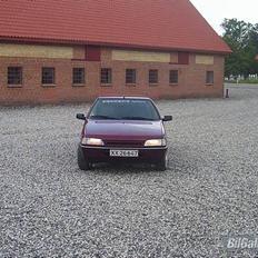 Peugeot 405 1,6 style (SOLGT)