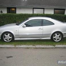 Mercedes Benz CLK 430 Kompressor*SOLGT*