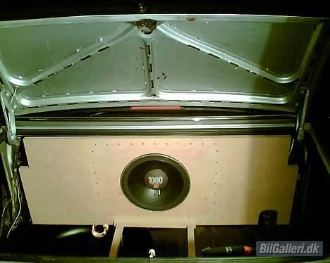 Alfa Romeo Alfetta 2000 - Det er da en begyndelse til et anlæg... ;-) billede 8