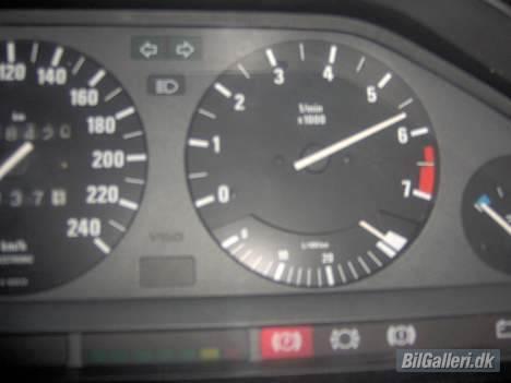 BMW 320i " Solgt " billede 10