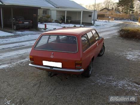 Opel  Kadett  C Caravan  - Tysk mekanik:o) billede 12