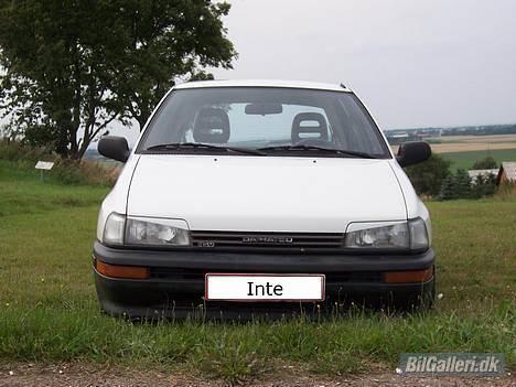 Daihatsu Charade CX 1.3i *SOLGT* billede 1