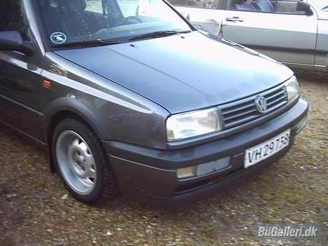VW vento - hmmm med en lille bule i forskærm  billede 7