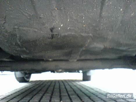 Opel Kadett D *skrottet* - Her ser rimeligt ud billede 4