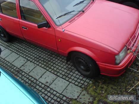 Opel Kadett D *skrottet* - Sådan ser verden ud når man er to meter høj! :D billede 10