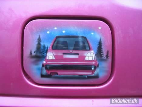 VW Golf 2 1,9 GTD ¤Solgt¤ - Et lille motiv af bilen bagfra billede 6