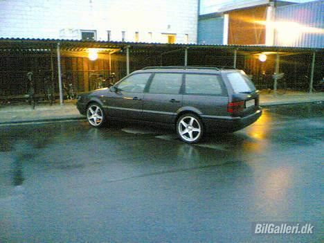 VW Passat GT St.car 1,9 TDI - Ældre men stadig pæn st car - nu med 18" billede 2