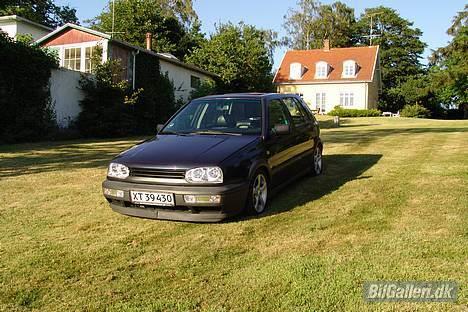 VW Golf 1,8 CL Solgt/byttet billede 4