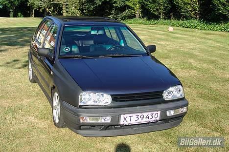VW Golf 1,8 CL Solgt/byttet billede 8